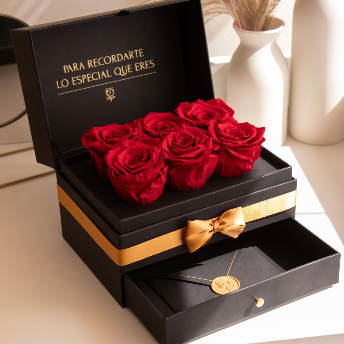 Cofret - 6 rosas - arreglo de rosas - Rosata Floral