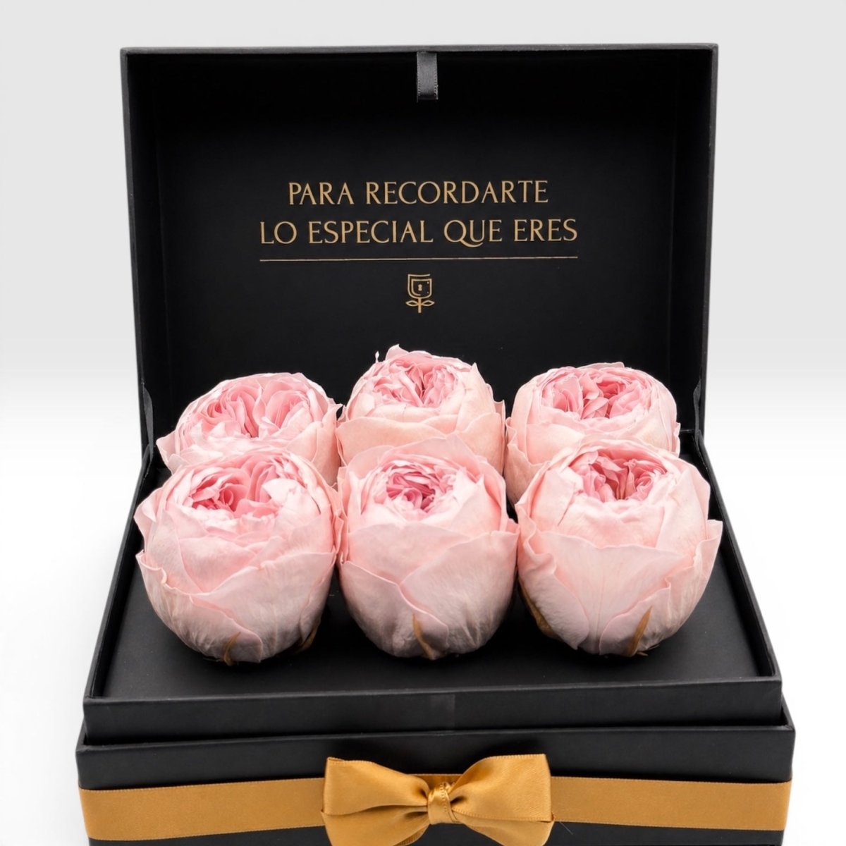 Cofret - 6 peonias con chocolates - arreglo de rosas - Rosata Floral