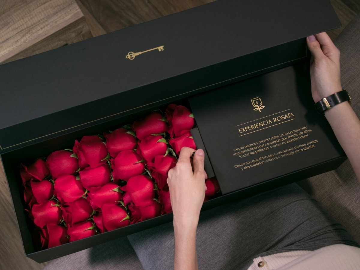 Classic 24 - Nacional - arreglo de rosas - Rosata Floral